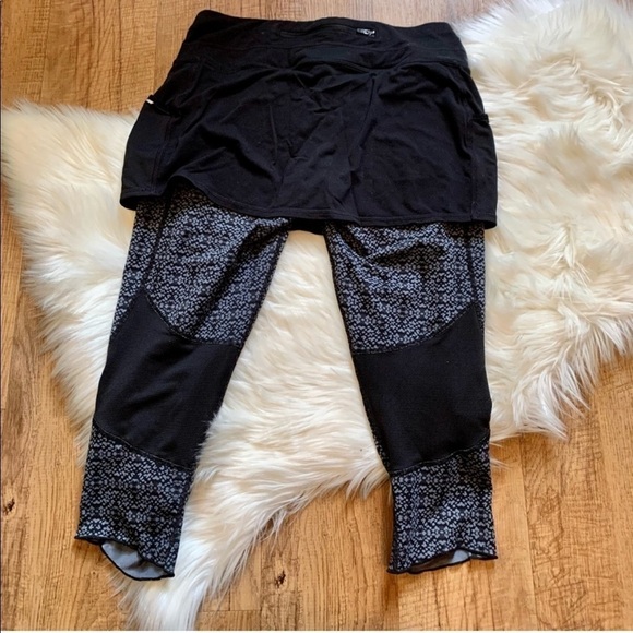 ATHLETA Skirted Leggings - Picture 3 of 4